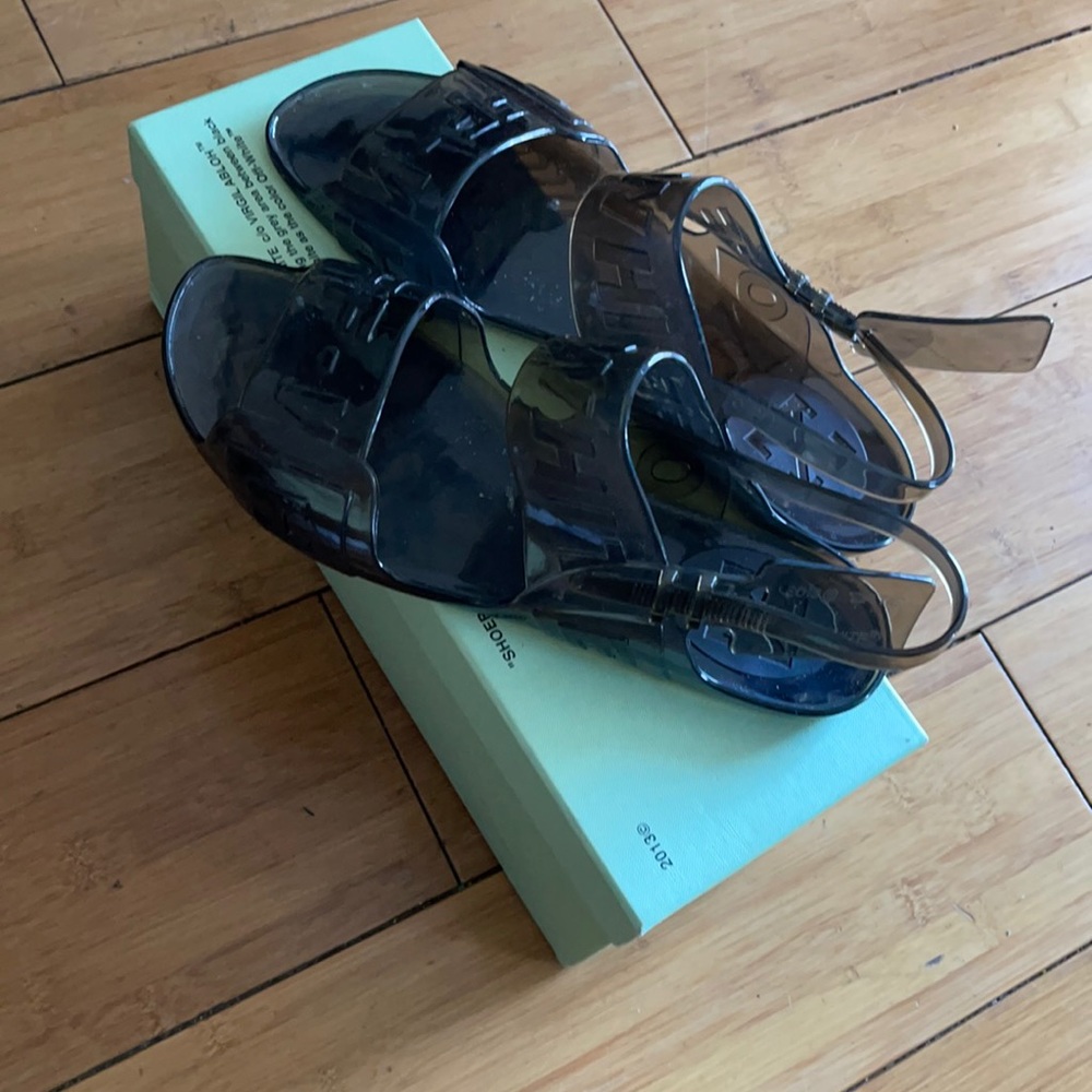 OFF-WHITE zip tie jelly sandal sz 41